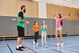 锡安的打法让比赛充满了激情[文班亚马]